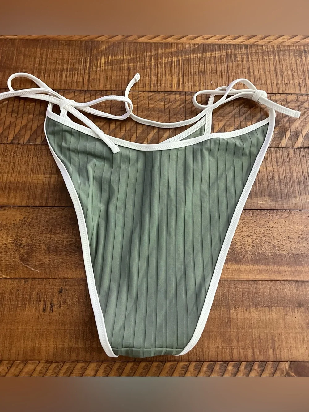 NWT Aerie Wide Rib Low Rise Tie Cheekiest Bikini Bottom in Olive 🫒 - Sz L